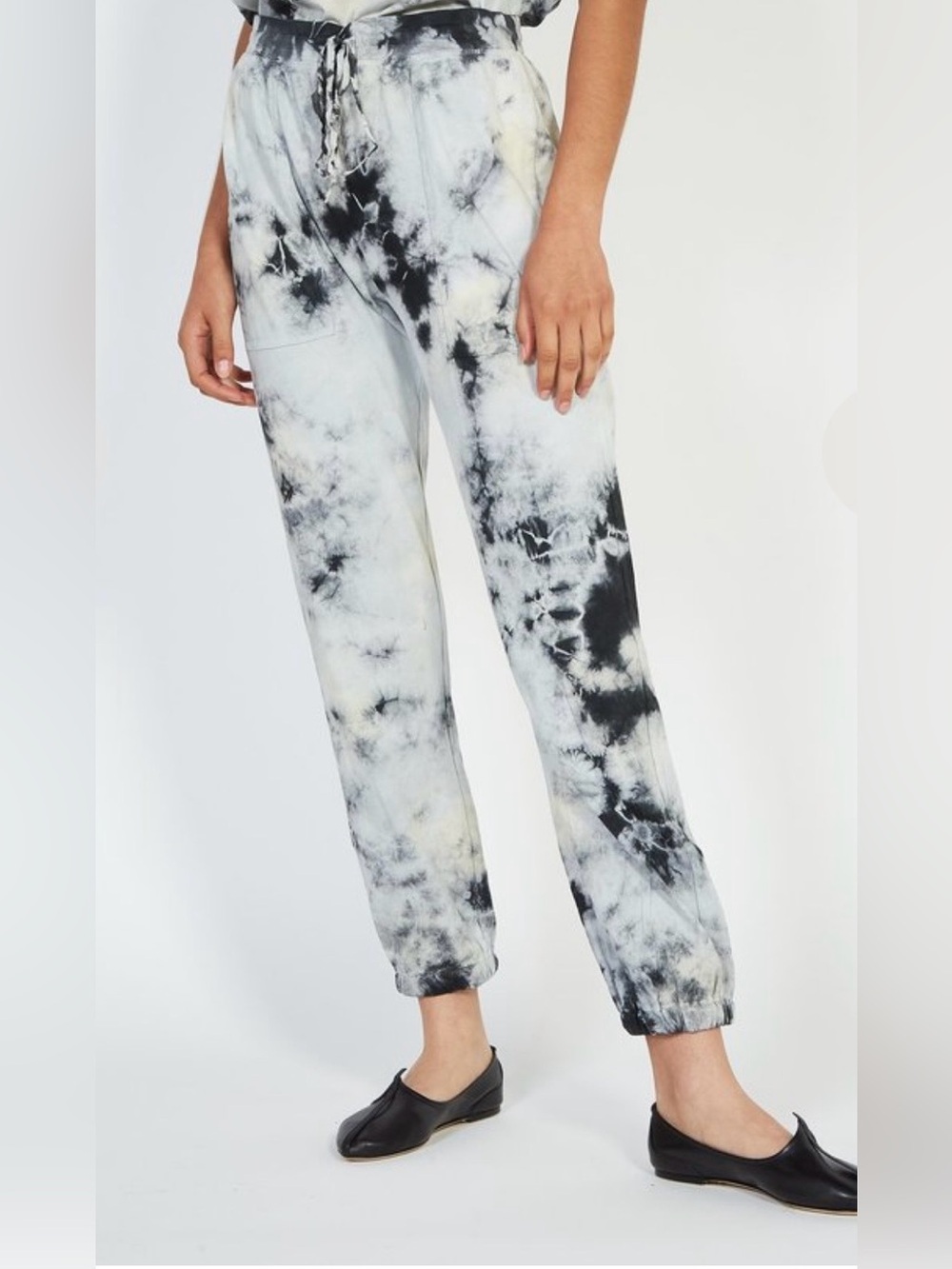 NWT RAQUEL ALLEGRA
RAQUEL ALLEGRA TRACKER TIE DYE PANT